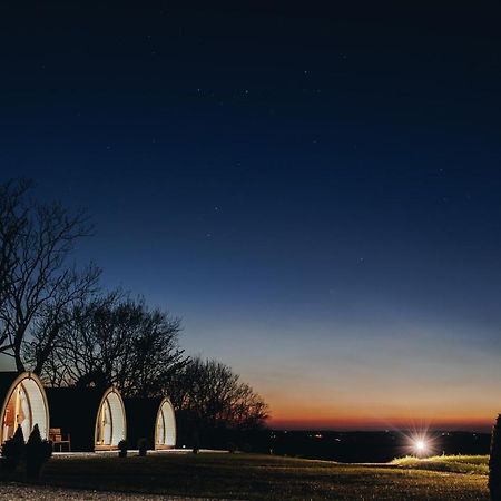 Hotel North Coast 9 Glamping Capecastle Exterior foto