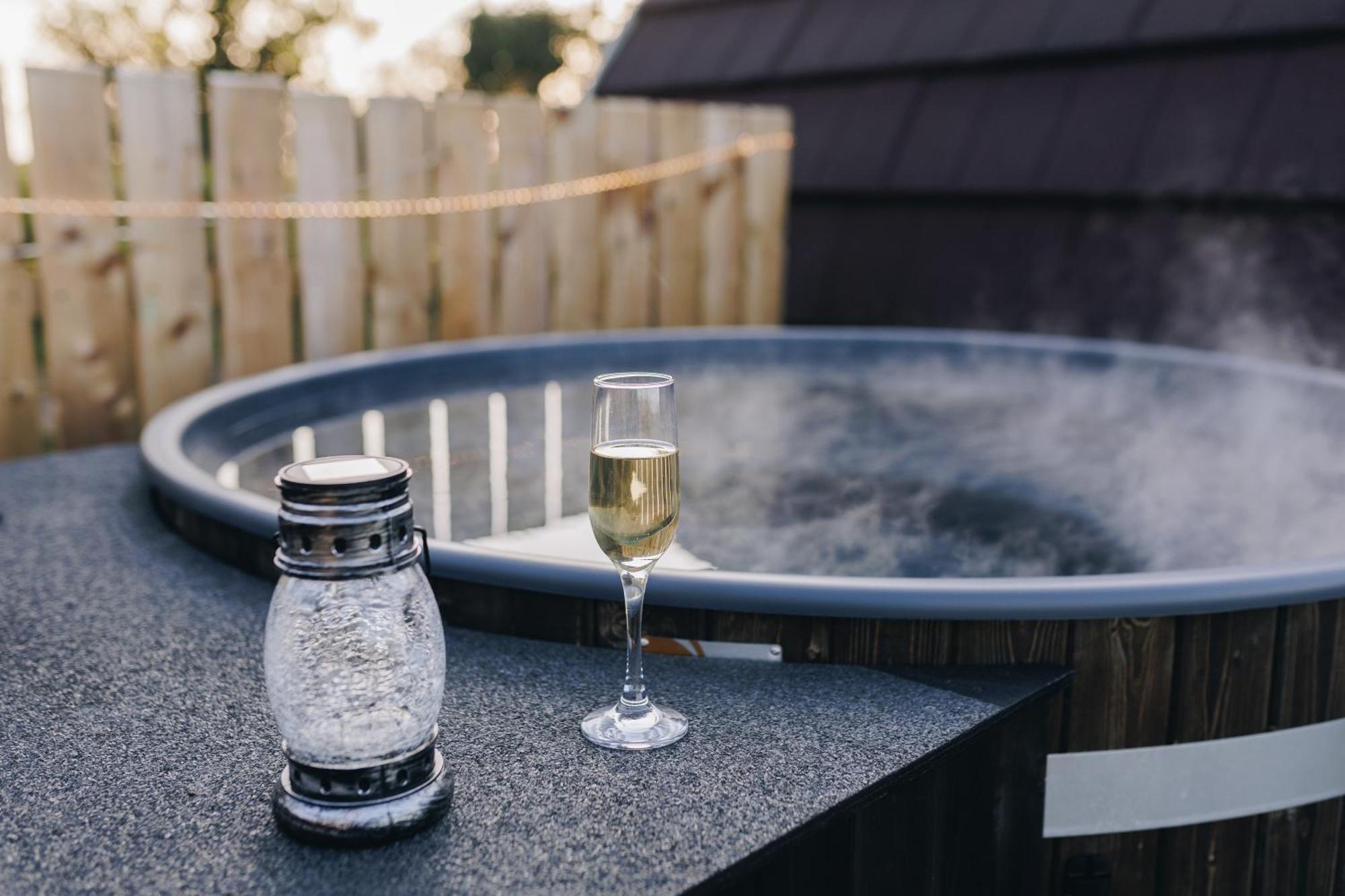 Hotel North Coast 9 Glamping Capecastle Exterior foto